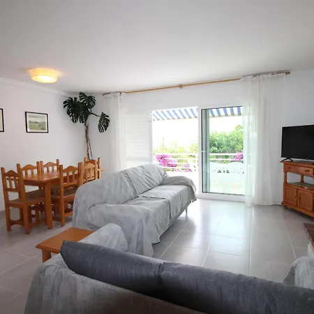 Apartment Amplio Y Luminoso En Grifeu, Terraza, Jardin Y A 200m De La Playa - Es-228-155 Llanca